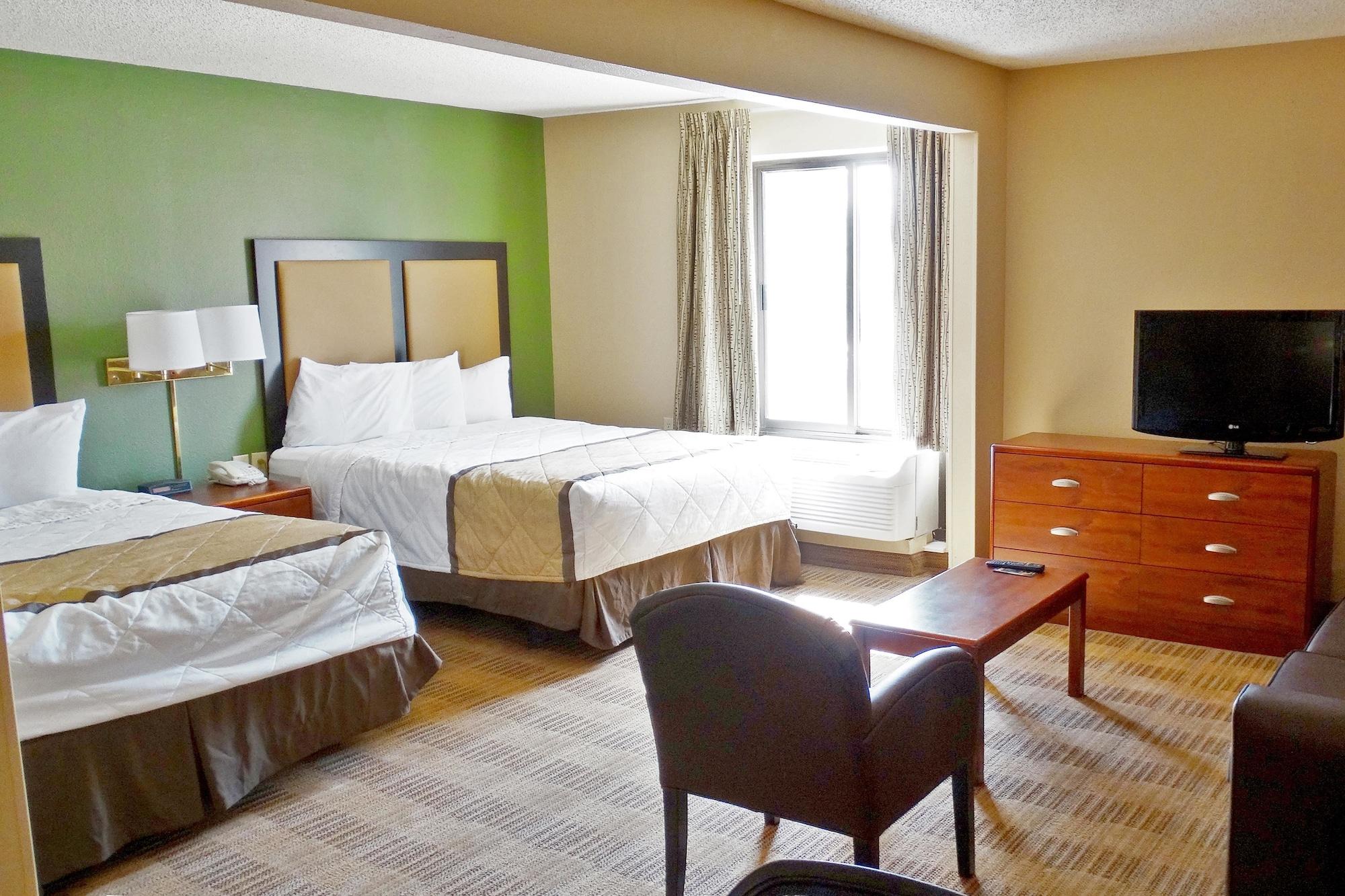 Extended Stay America Select Suites - Rockford - State Street Dış mekan fotoğraf