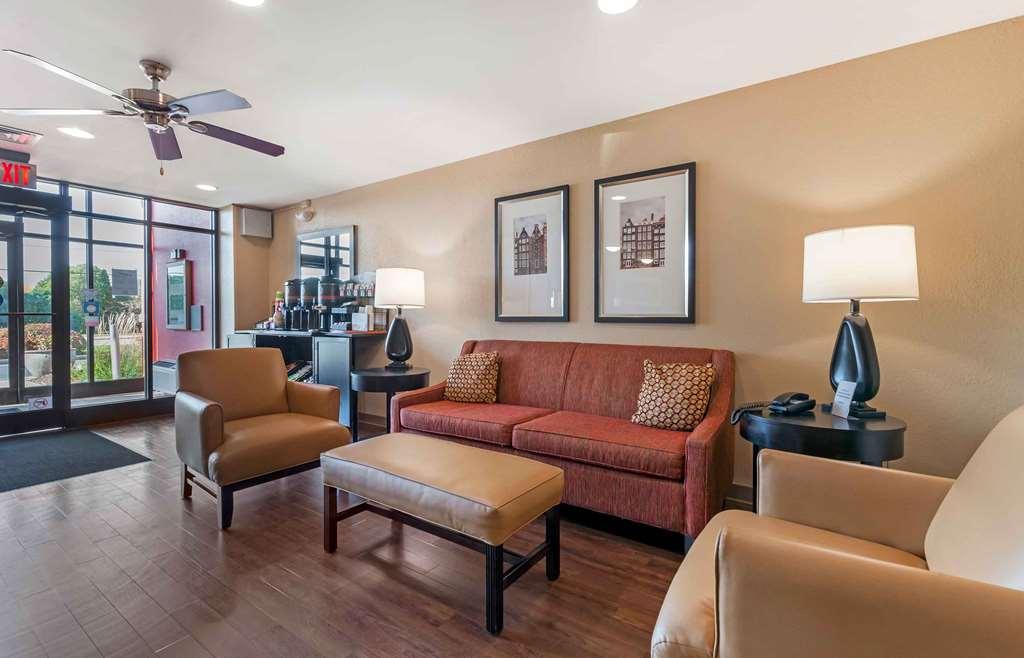 Extended Stay America Select Suites - Rockford - State Street İç mekan fotoğraf