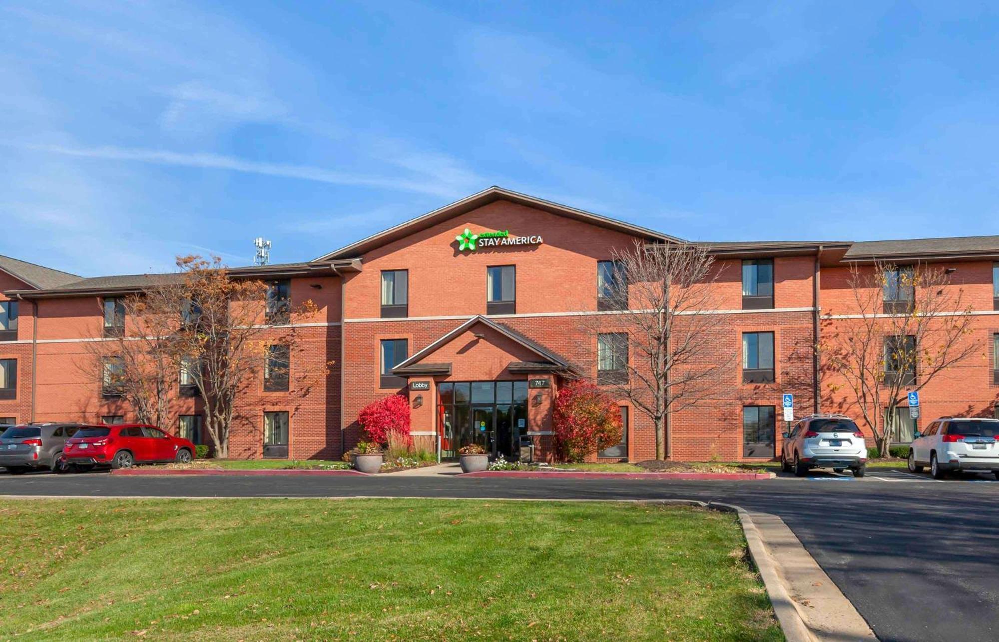 Extended Stay America Select Suites - Rockford - State Street Dış mekan fotoğraf