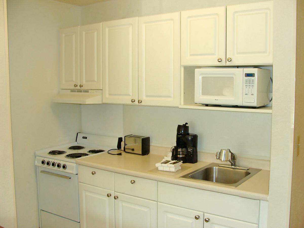 Extended Stay America Select Suites - Rockford - State Street Dış mekan fotoğraf